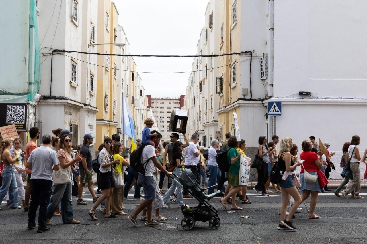 Movilización por una vivienda digna en Gran Canaria. Manuel Navarro