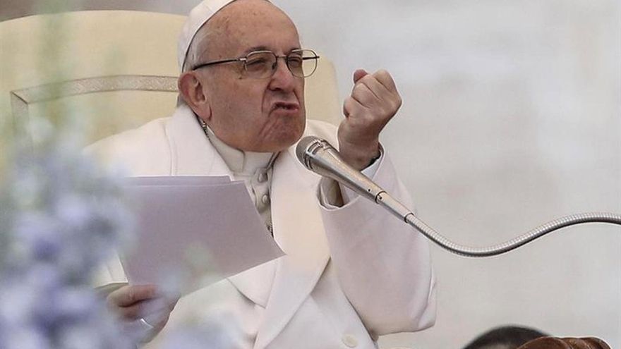 El papa defiende a los pobres y a los inmigrantes en su tercera exhortación