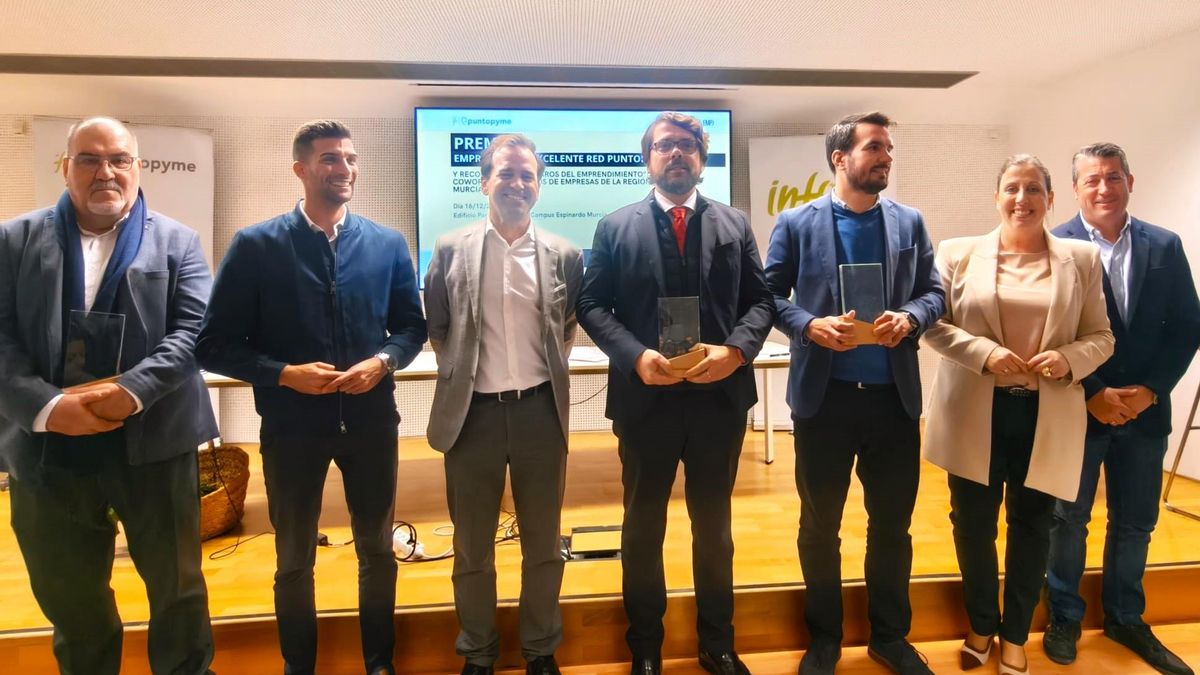 La Comunidad reconoce un proyecto de fabricación de guitarras y otro relacionado con la floristería con el Premio Emprendedor Excelente 2025