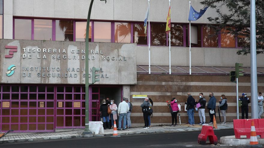 Meses esperando por cobrar la incapacidad tras una sentencia firme y otras carencias de la Seguridad Social de Las Palmas