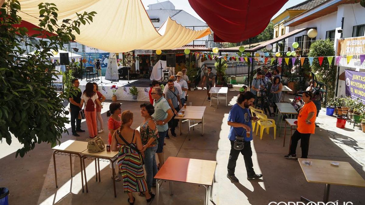 Imagen de una actividad en el Centro Social Rey Heredia