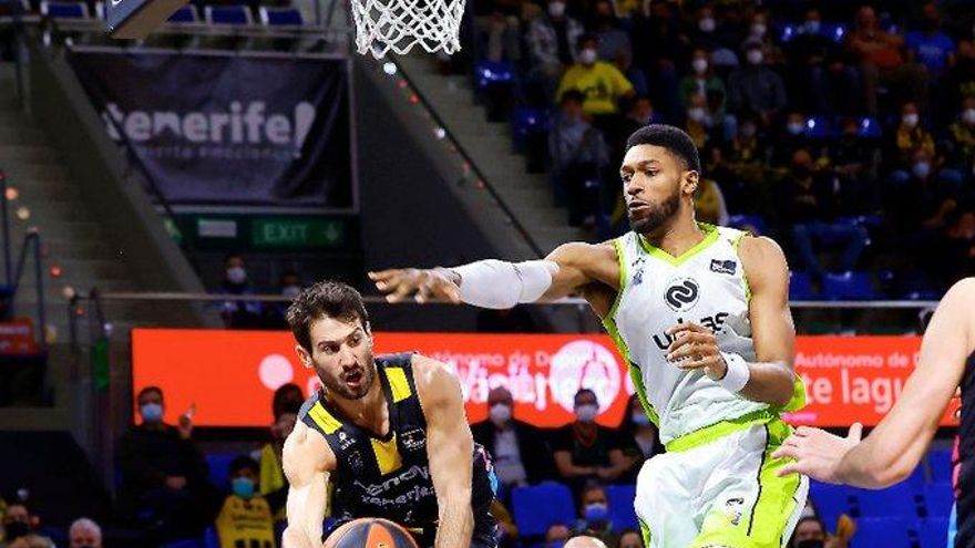 El Lenovo Tenerife se deshace del Fuenlabrada y se afianza en los puestos de privilegio