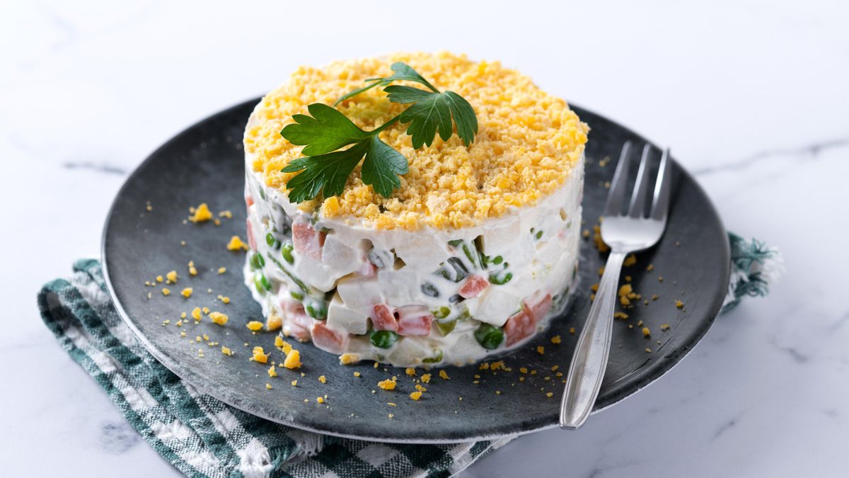 Cinco trucos para elaborar la ensaladilla rusa perfecta