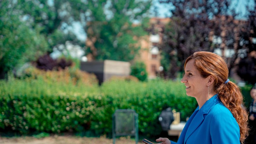 La candidata de Más Madrid a la Presidencia de la Comunidad, Mónica García, a su llegada a una visita a Ciudad Universitaria de Madrid