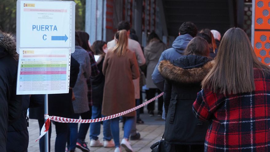 Extremadura convocará 500 plazas de maestros y 10 de inspectores el año que viene