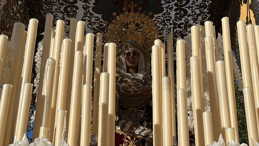 La Encarnación sale en Domingo de Ramos