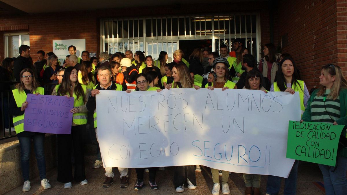 Una grieta en la rutina de Javier y su hijo: las vidas que parte el cierre indefinido del centro de educación especial de La Rioja