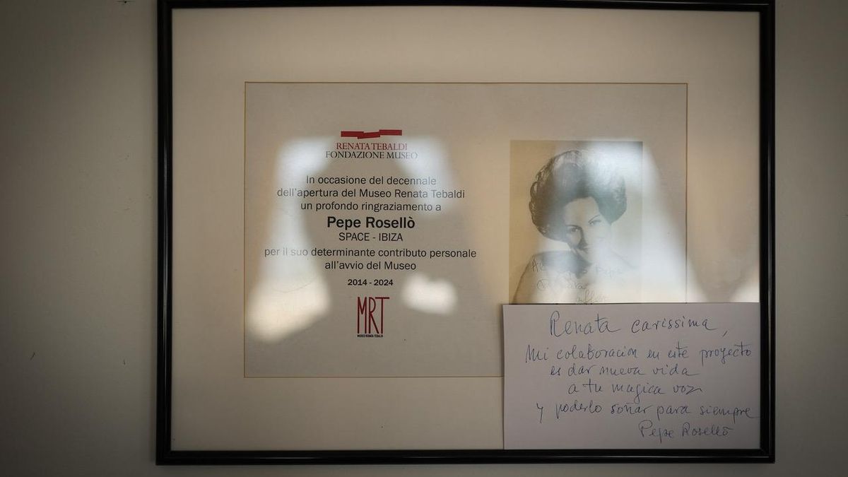 La ópera es la gran pasión musical de Pepe Roselló: ha promovido conciertos en Eivissa y trabó amistad con una de las grandes sopranos del siglo XX: la italiana Renata Tebaldi.
