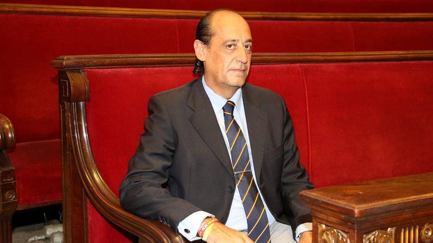 Un concejal de Vox en València denuncia la "ausencia habitual" de los asesores del grupo municipal porque se dedican al partido