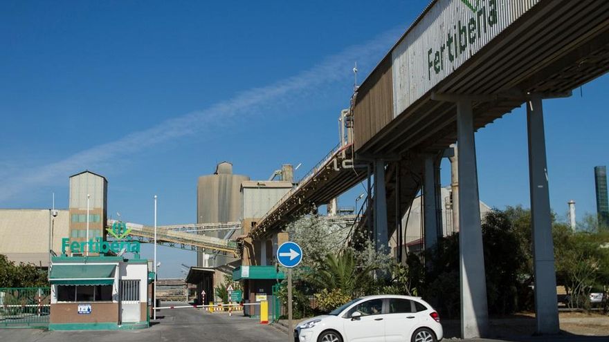 Fertiberia paraliza la actividad de su planta de Palos de la Frontera por la subida del gas
