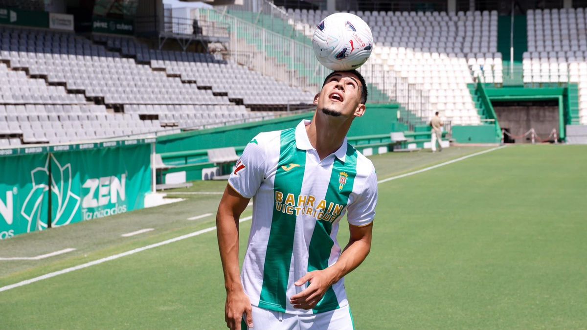 Víctor Sánchez, durante su presentación en El Arcángel