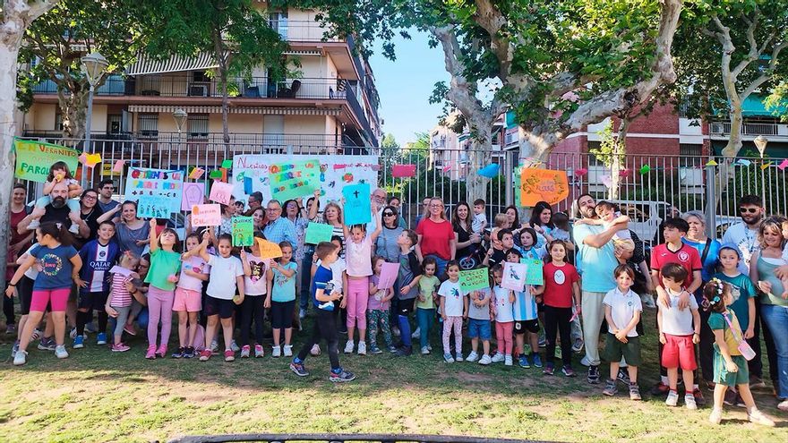 'El árbol de los deseos': la acción de los niños que quieren "un parque mejor" en la manzana Banesto