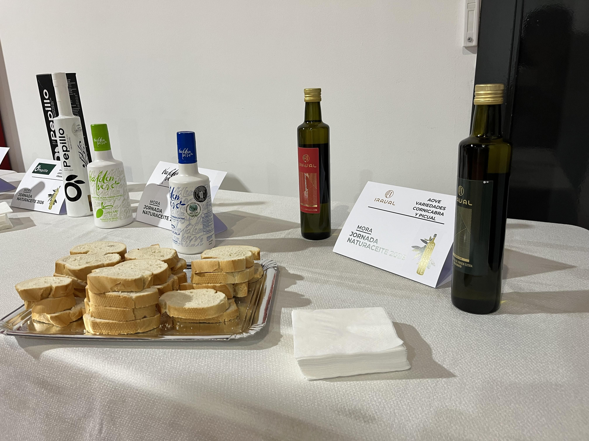 Aceite de oliva de Oleo Pepillo, Colival e Iraval