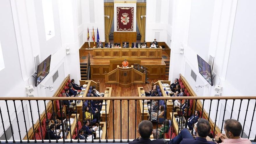 Un catedrático de Derecho sobre el Estatuto de Castilla-La Mancha: "La ley electoral no puede ser obstáculo para el consenso"