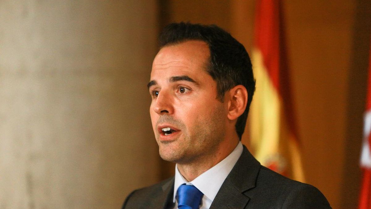 Aguado quiere cerrar Avalmadrid y pedirá responsabilidades ante "cualquier atisbo de corrupción" en gobiernos pasados