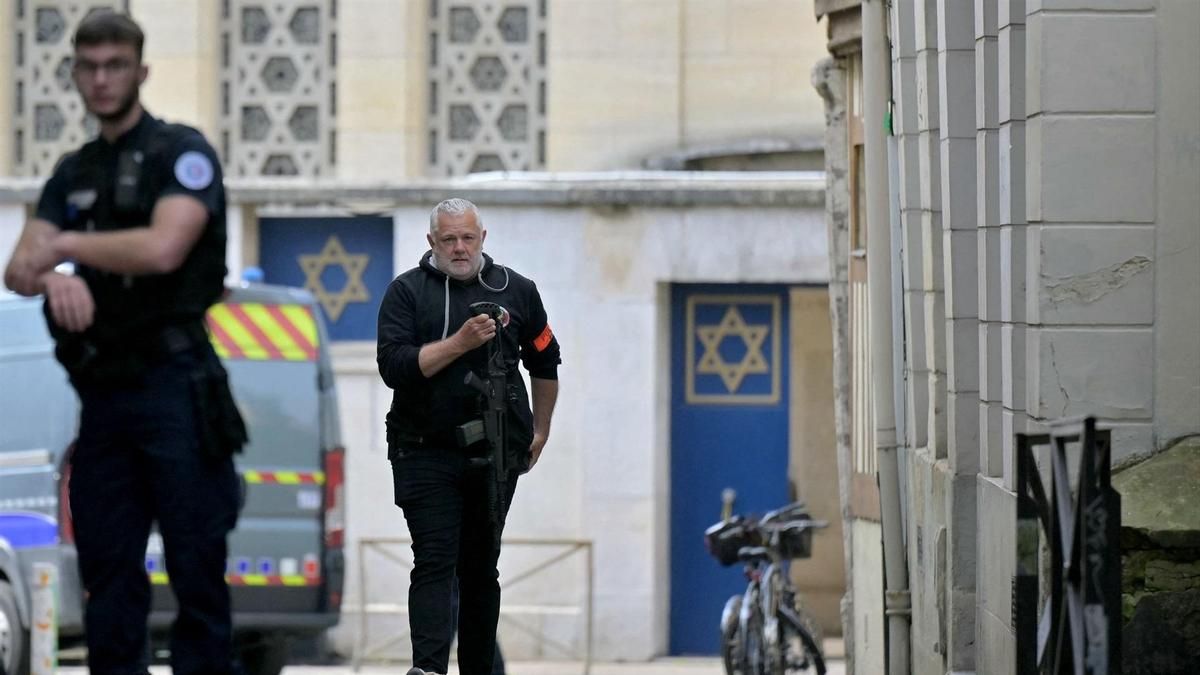 Un policía herido en un ataque contra una sinagoga en el sur de Francia
