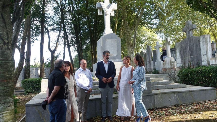 Así es el mausoleo en memoria de los "caídos" franquistas en Donostia que oculta los restos de 17 republicanos