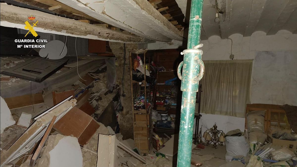 Derrumbe de un bar de madrugada en San Vicente de la Sonsierra (La Rioja)