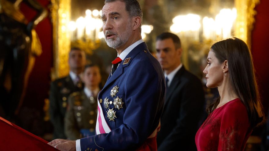 Felipe VI defiende que la guerra de Ucrania justifica aumentar el gasto militar
