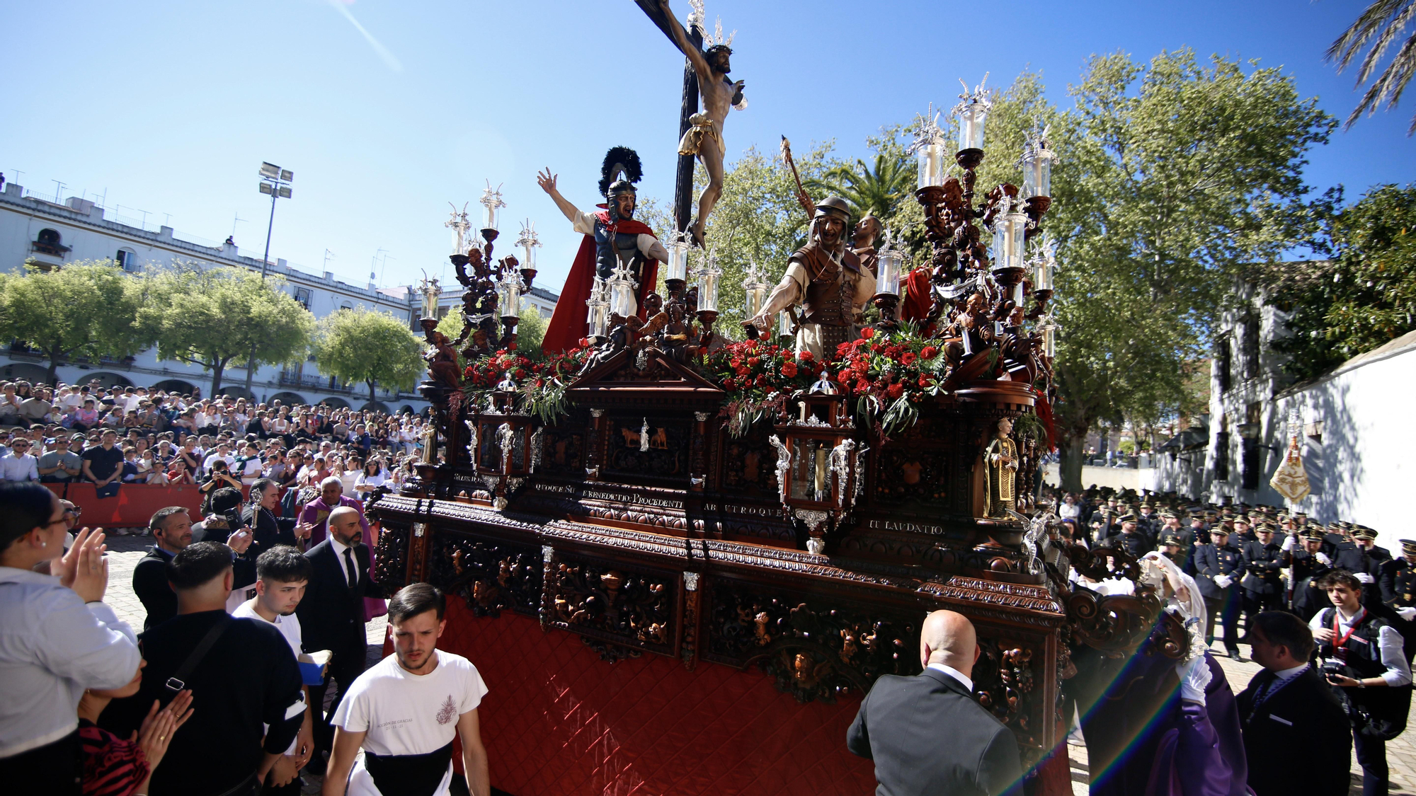 Salida procesional de la Hermandad de la Agonía, en imágenes