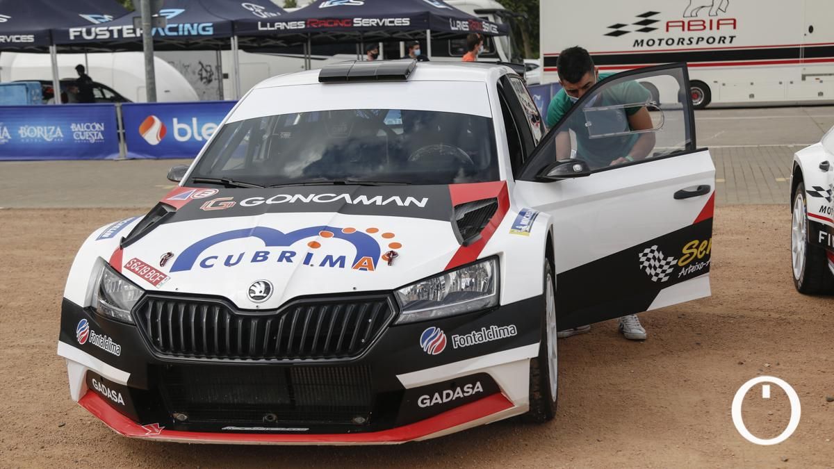 Parque cerrado del XXXVIII Rallye Sierra Morena