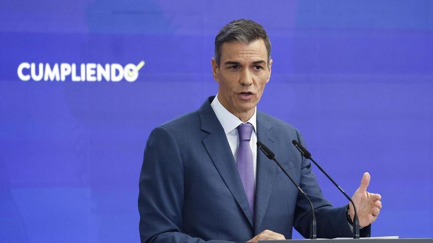 Pedro Sánchez durante una rueda de prensa en el Palacio de la Moncloa el 28 de julio de 2025