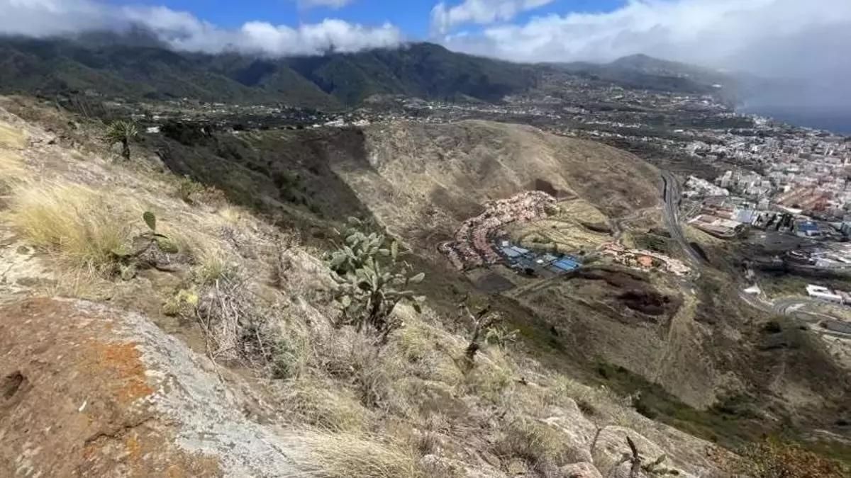 Obras Públicas adjudica provisionalmente  la actualización del trazado y el proyecto constructivo de la carretera LP-5  en La Palma