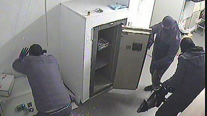 Cae una organización criminal especializada en robar sucursales bancarias y salones de juego