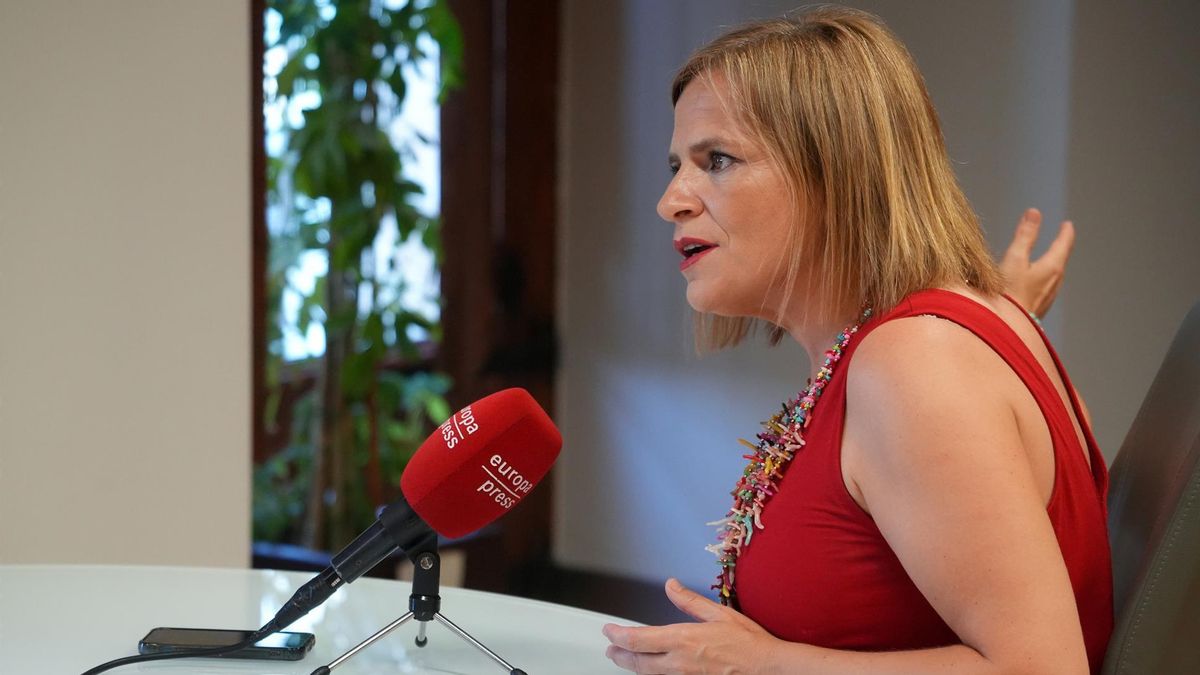 La delegada del Gobierno en la Comunitat Valenciana y secretaria general del PSPV en la ciudad de València, Pilar Bernabé.