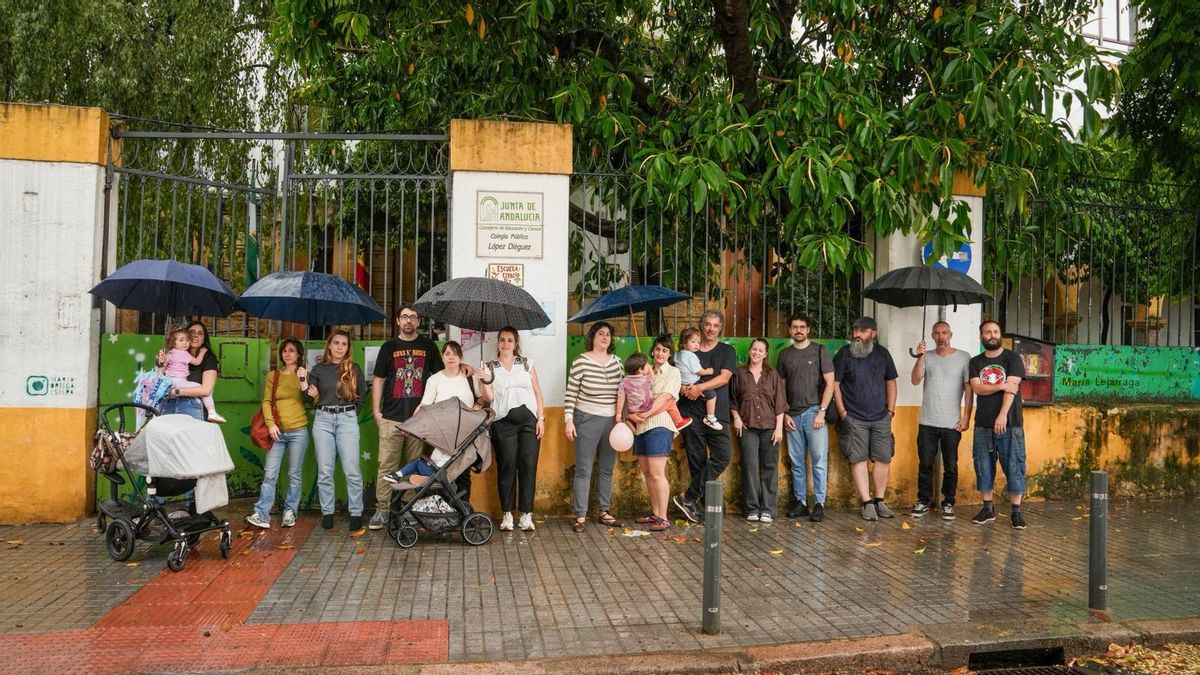 Las familias afectadas en el CEIP López Diéguez
