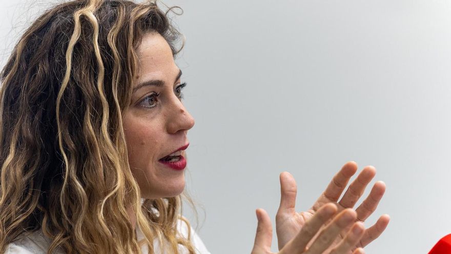 La coordinadora general de Movimiento Sumar Lara Hernández.