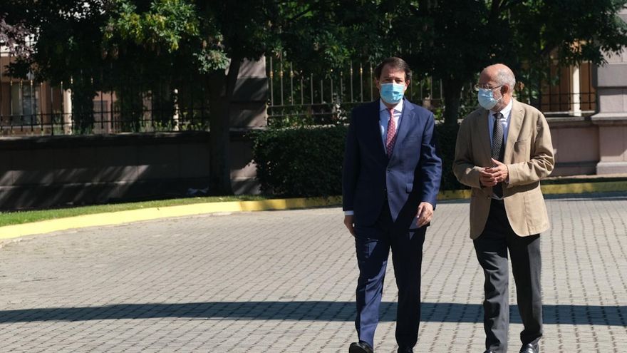 18 horas de tensión entre PP y Ciudadanos que tuvieron en el alambre el Gobierno de Castilla y León