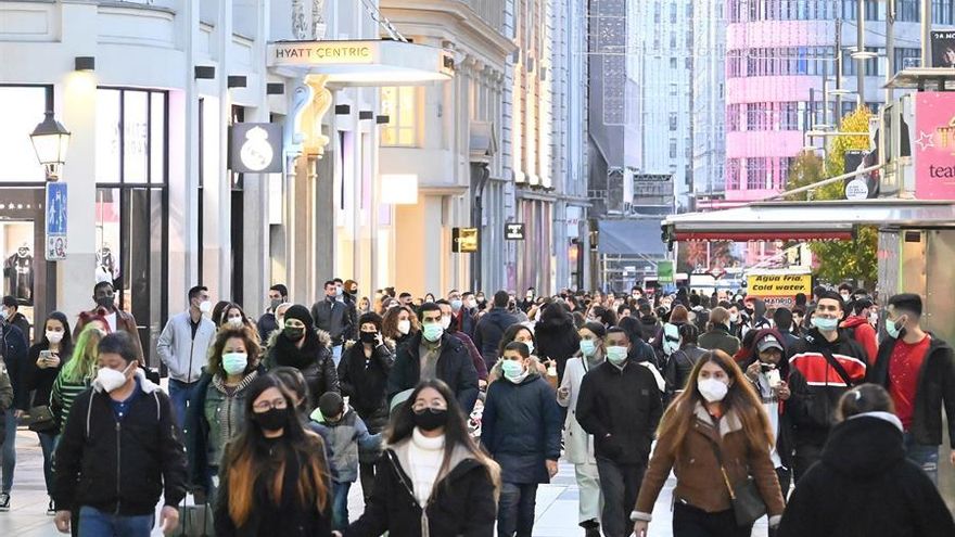 Vista general de la Gran Vía madrileña.