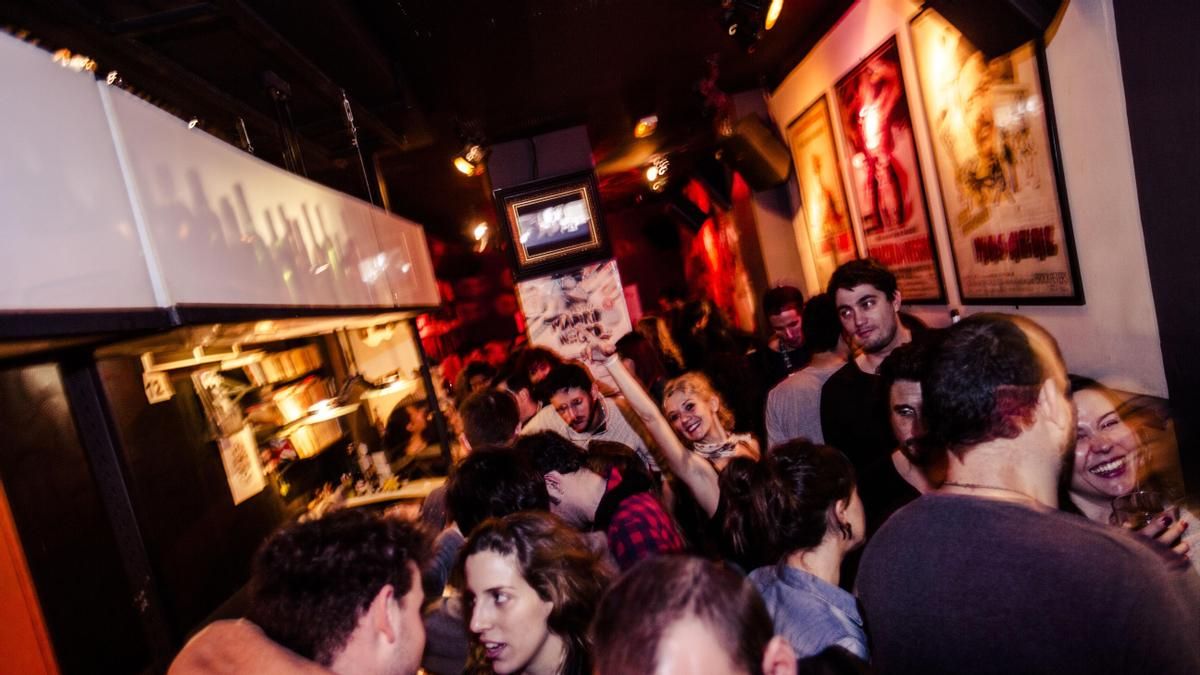 El Maderfaker cierra y pone fin a 30 años como alma de la música negra y el baile en Malasaña