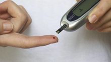 Se buscan personas con niveles de glucosa por encima de 100 mg/dl.