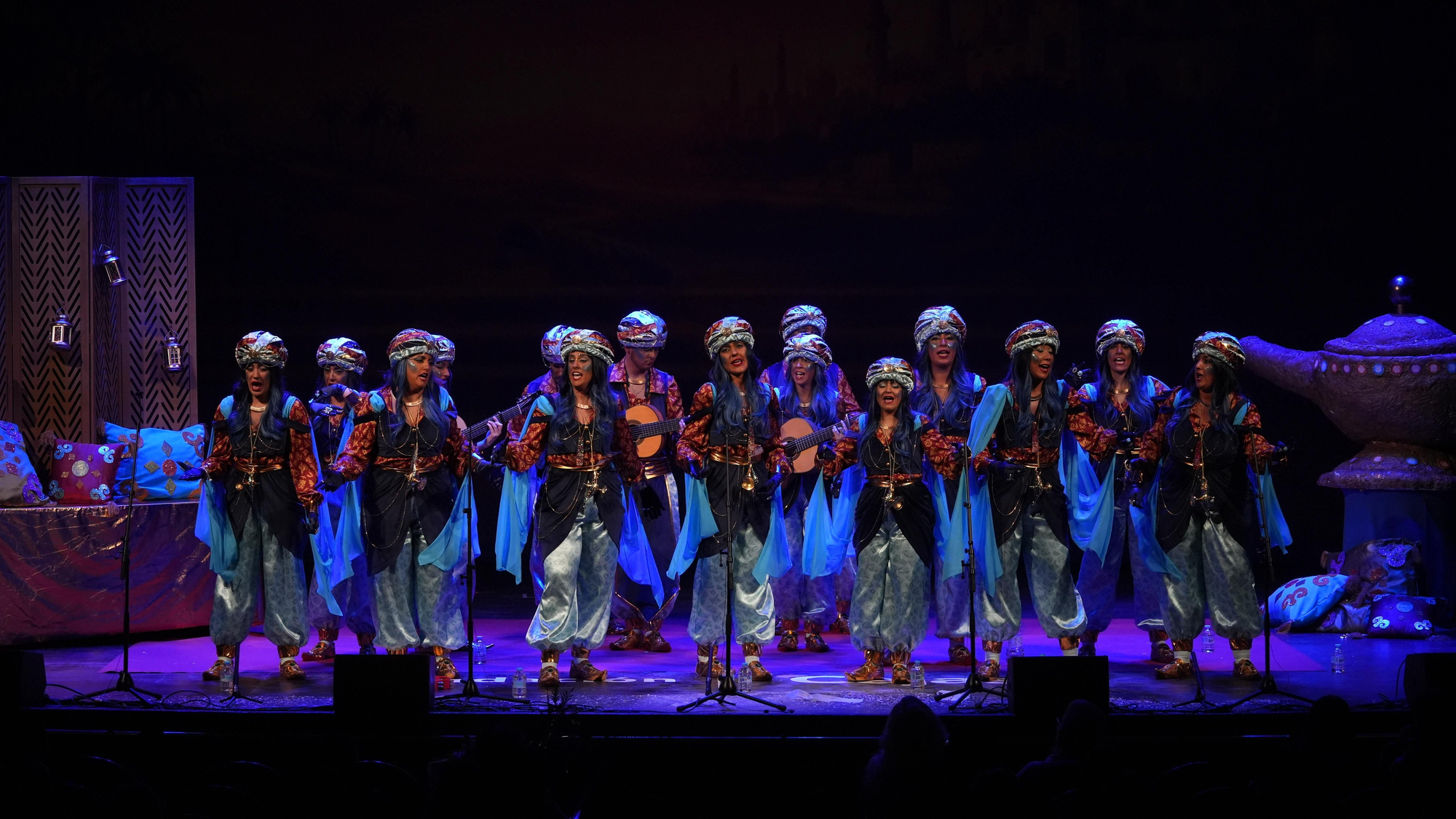 Comparsa 'Una comparsa con genio'