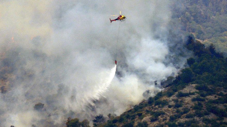 Los Bomberos estabilizan el incendio de Tarragona tras arrasar 3.300 hectáreas