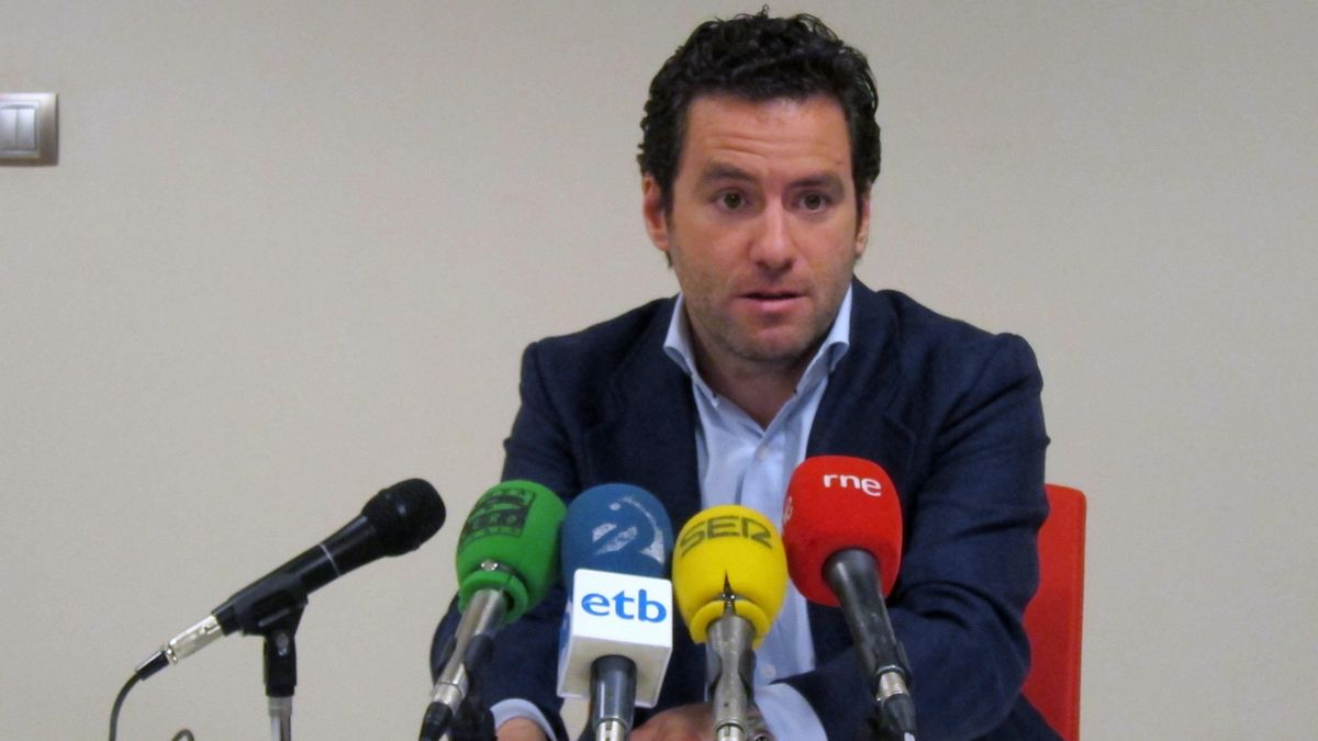 Sémper (PP) pide a su partido una "respuesta contundente" tras los casos Bárcenas y Gürtel ante el "cabreo" de la gente