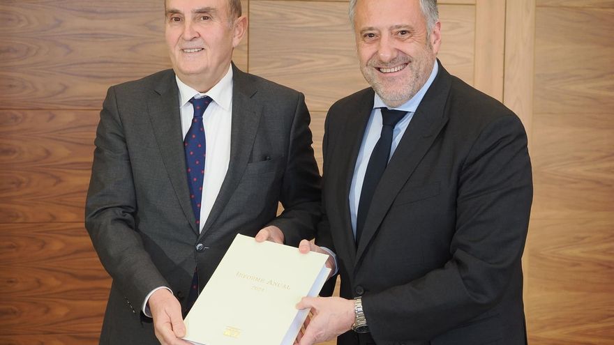 Una de cada diez quejas del Procurador del Común sigue sin ser atendida