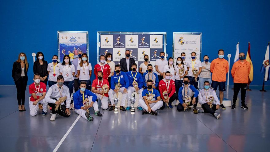 Tenerife retiene el campeonato de España de frontenis