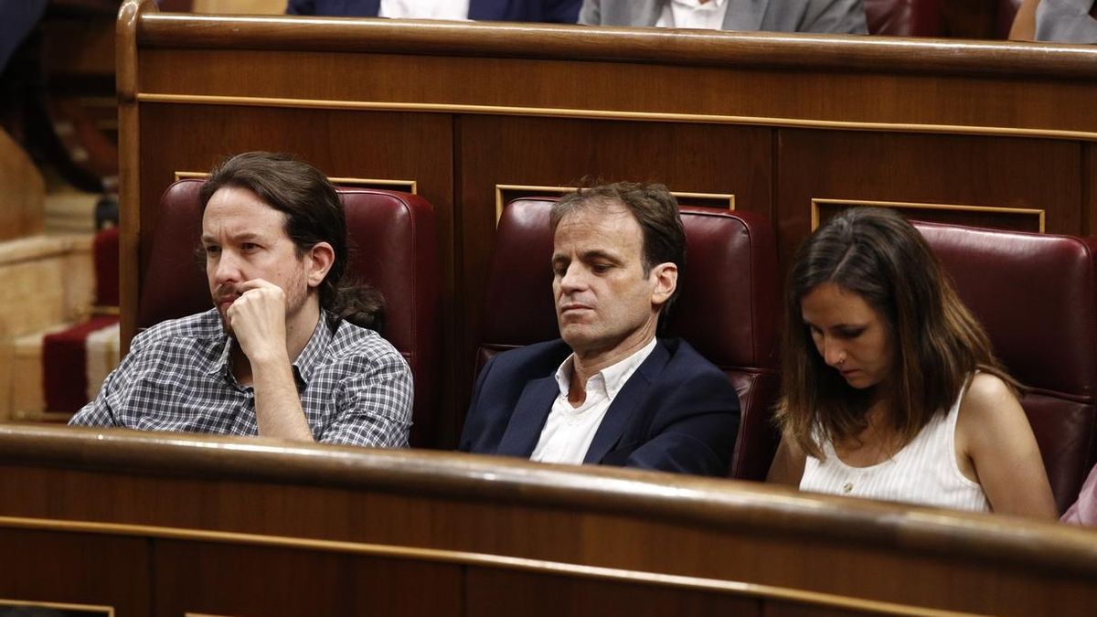 Podemos advierte al PSOE de que si insiste en un gobierno 'a la portuguesa' la investidura "volverá a fracasar"
