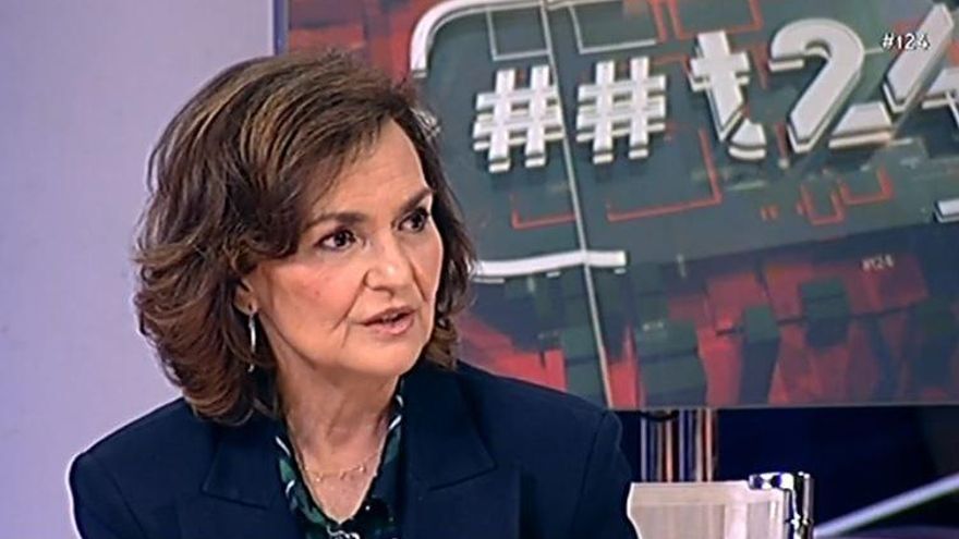 Carmen Calvo durante una entrevista en televisión
