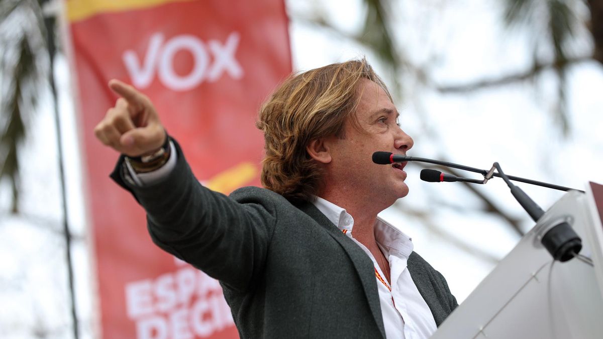 Un diputat de Vox carrega contra el bisbe de Mallorca per defensar els menors migrants: "Que els aculli al seu palau"