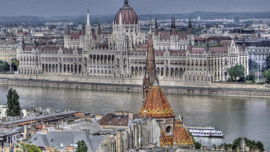 El Parlamento de Hungría, uno de los grandes edificios de Budapest.