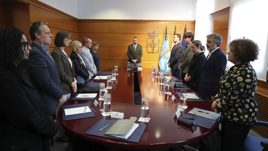 Asturias ofrece apoyo de las unidades canina y de Protección Civil a los afectados por la tragedia de la DANA