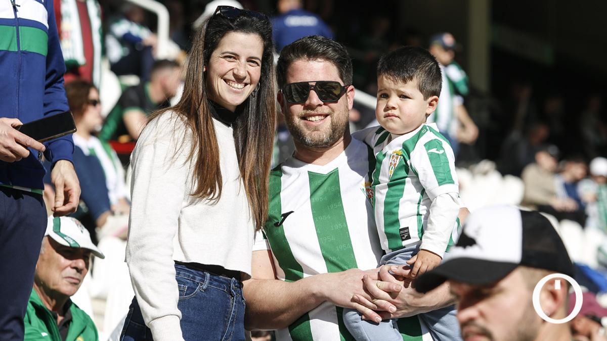 Grada Blanquiverde del Córdoba CF - SD Huesca