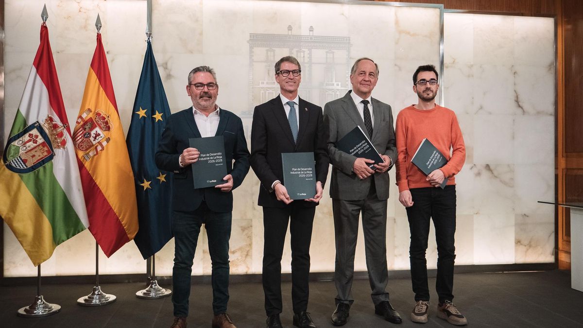 Gobierno y agentes sociales firman el primer Plan de Desarrollo Industrial para La Rioja 2026-2028