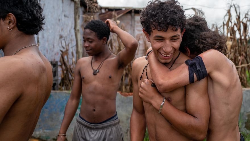 'Los reyes del mundo', una película para “sobreponerse a la violencia en Colombia con belleza”