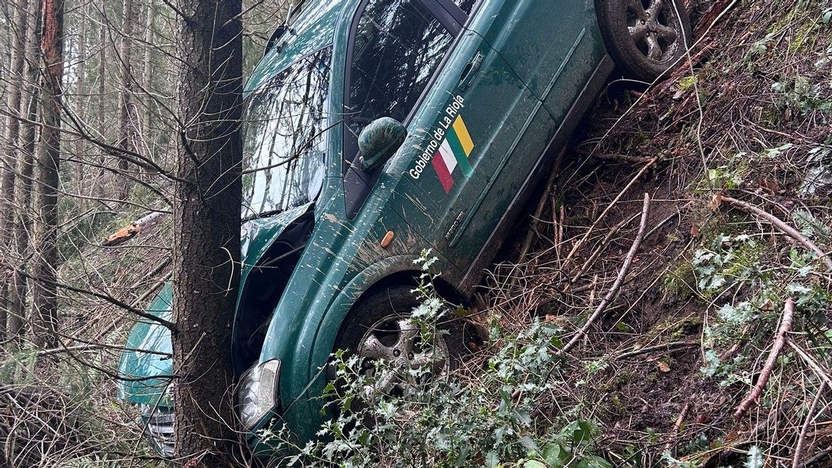 Vuelca un vehículo todoterreno y agentes forestales de La Rioja denuncian la antigüedad del parque móvil