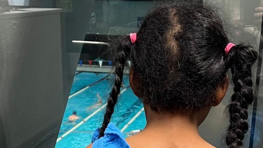 Sesenta niños de Lavapiés aprenderán a nadar gracias a la solidaridad del barrio